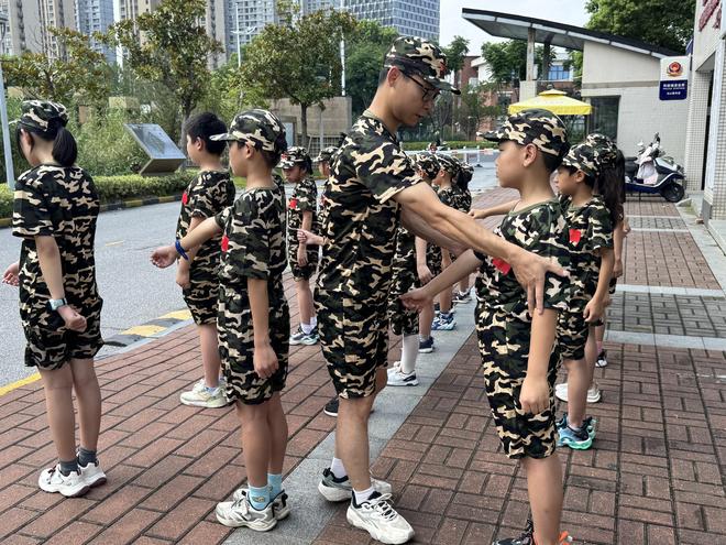 苏州科技城：童心向军梦 龙山小兵砺成长