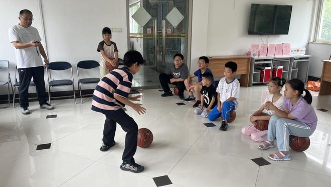 杏秀社区：篮球少年，逐梦社区