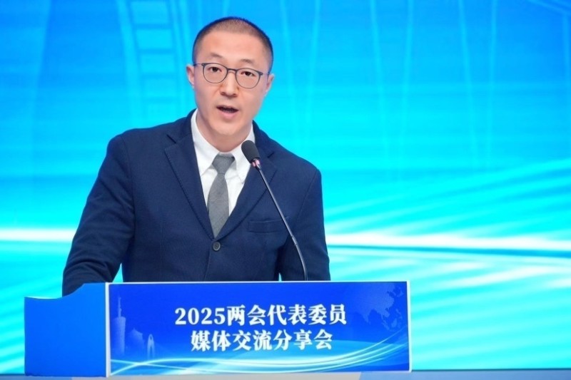 代表委员分享会丨广州市政协委员张旭：通过技术革新与模式创新，将细胞治疗从“奢侈品”转化为“必需品”