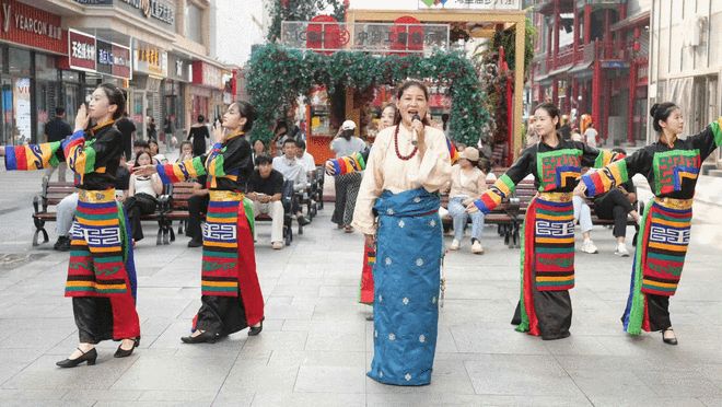 2025年河北省旅游产业发展大会期间阿里地区文旅盛宴风靡京石，掀起“阿里旅游”新热潮