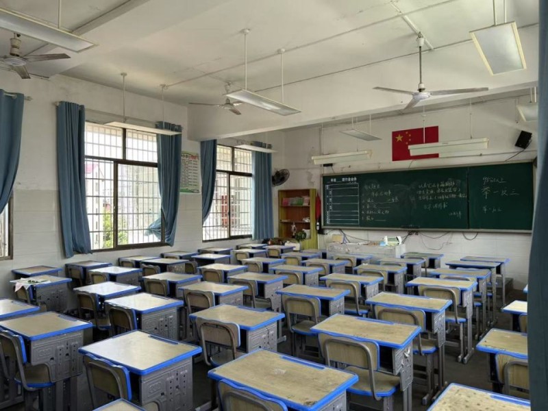 新生数量锐减：小学教师“过剩”之后_腾讯新闻